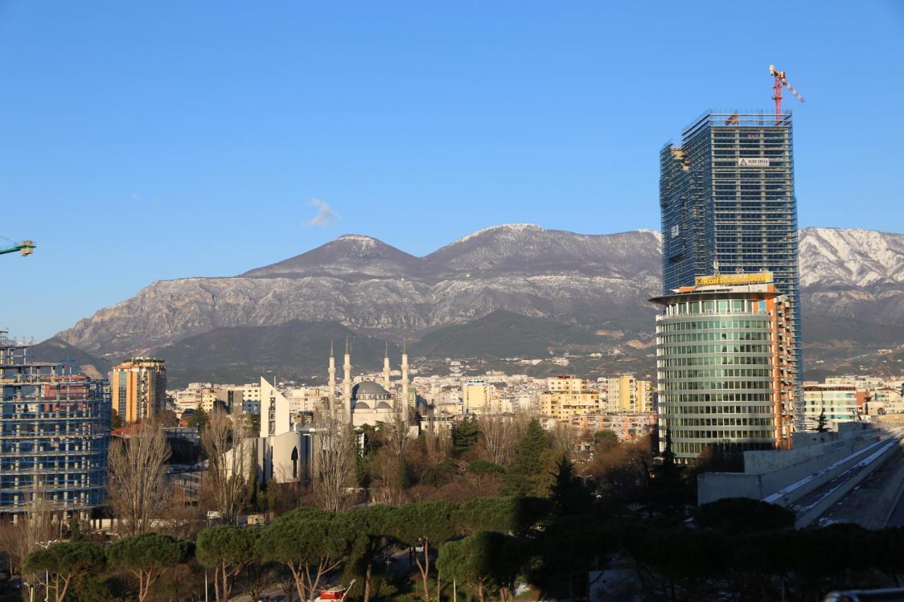 Mulaj Hotel Tirana Exterior foto